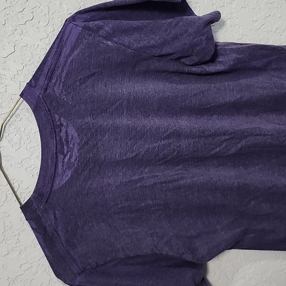 Purple tee - Picture 5 of 6